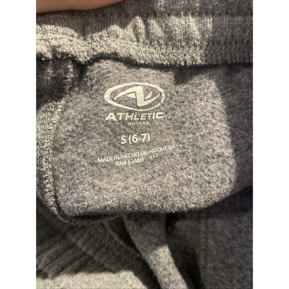 Boys Athletic Works Gray Sweatpants Size S (6-7) - Picture 4 of 5